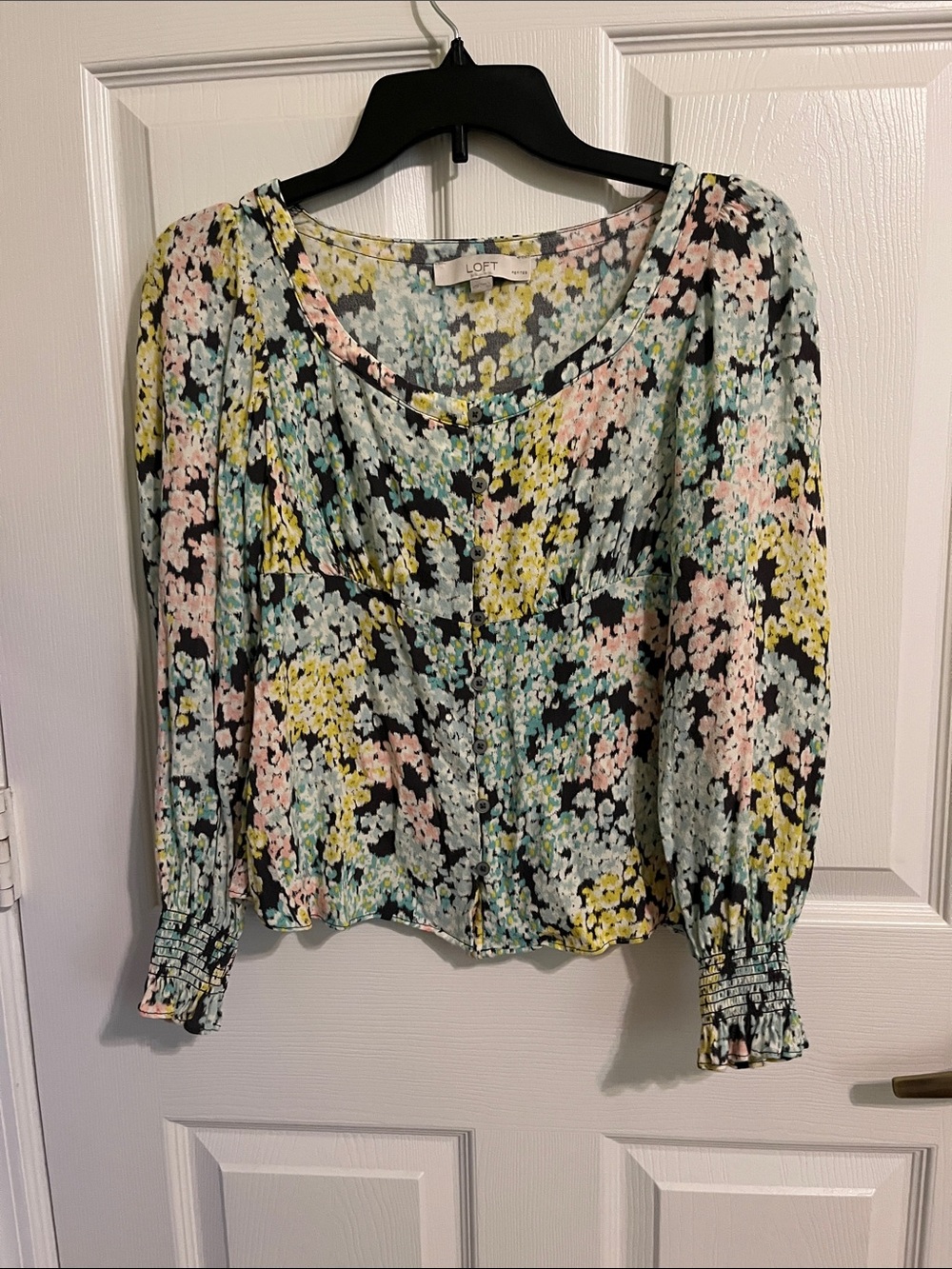 LOFT Pastel Floral Scoop-Neck Button-Front Blouse in Mint, Pink & Yellow